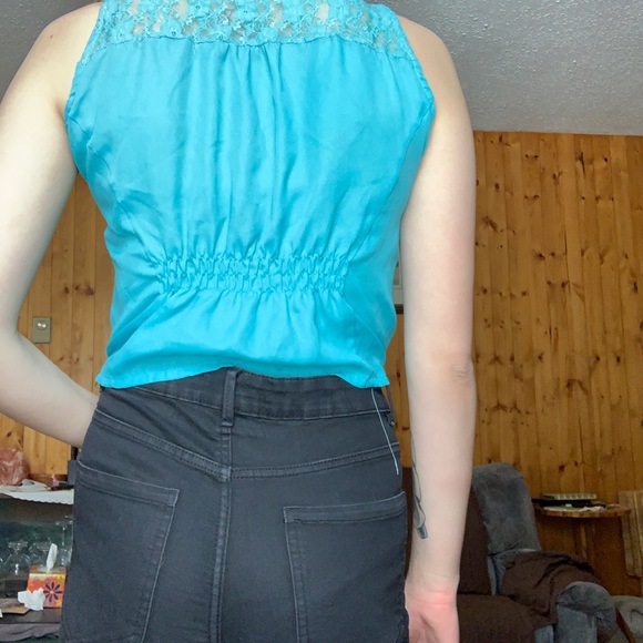 Summer top - Picture 2 of 2